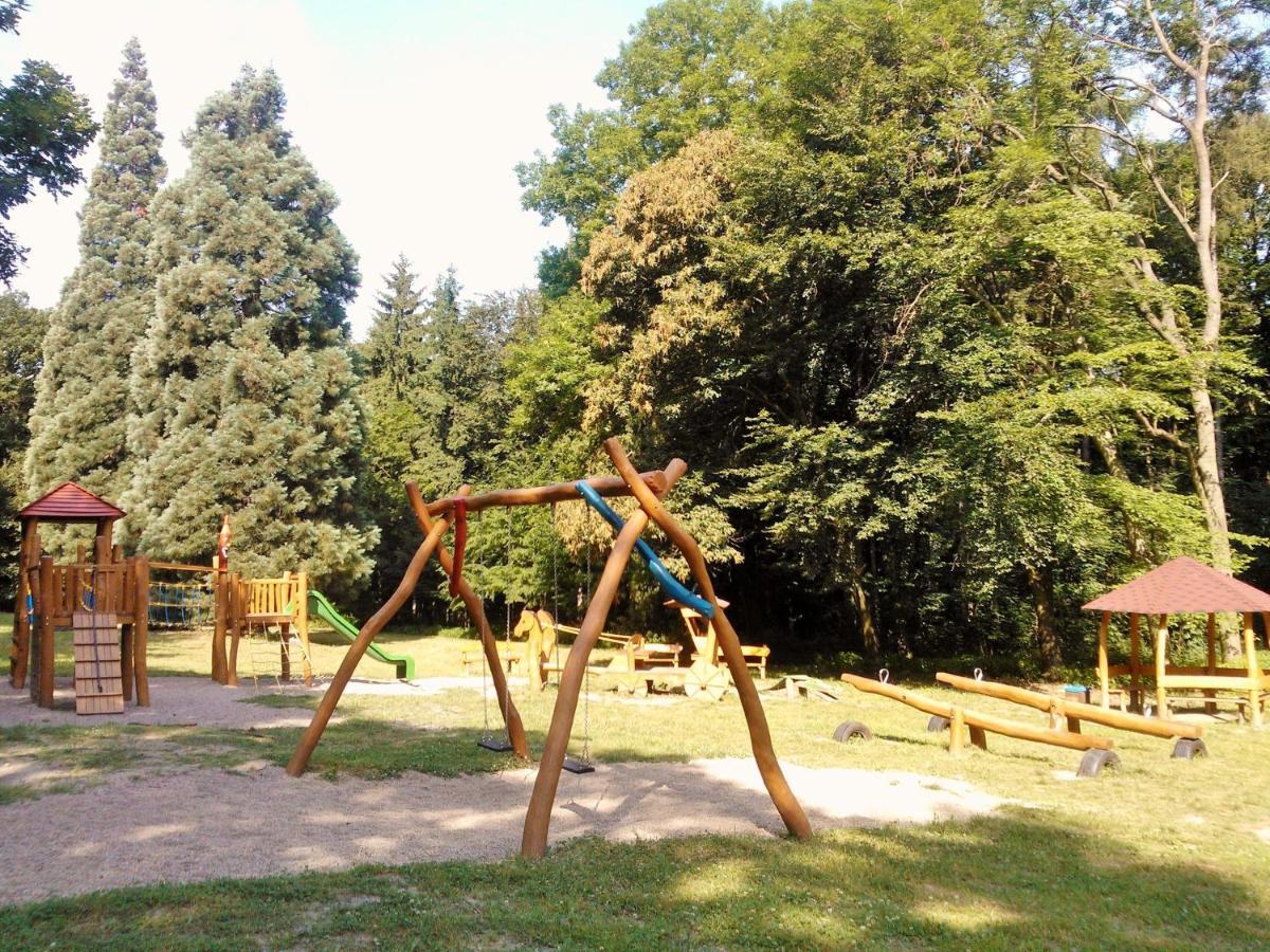 Otel Nosal